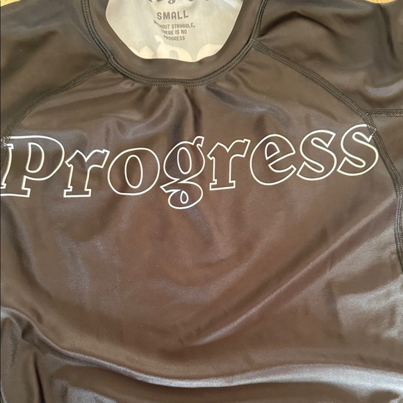Progress UK Classico Rashguard - Small - Picture 3 of 3